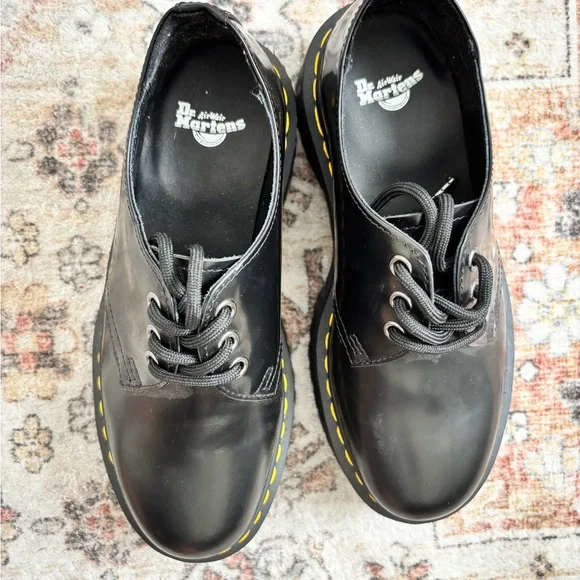 Dr. Martens Black Platform Shoes Size 7 Women’s - Picture 3 of 5